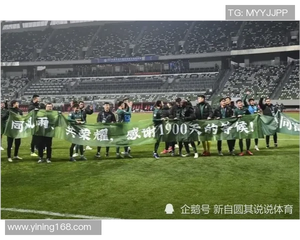 广州网球队与成都网球队赛后复盘团队协作的成功与不足分析 广州网球队与成都网球队赛后复盘团队协作的成功与不足分析