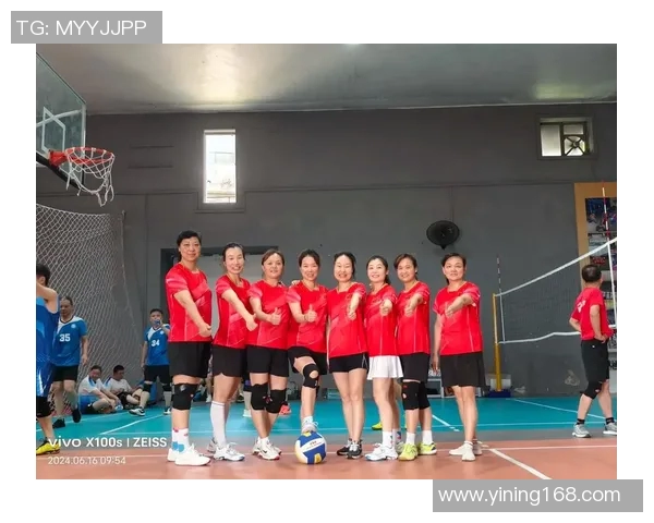 南京排球队的耐力揭秘:排球巨献背后的训练与坚持 南京排球队的耐力揭秘:排球巨献背后的训练与坚持