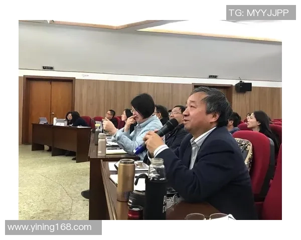 成都羽毛球队意识争议引发热议球员表现与团队精神的深度探讨